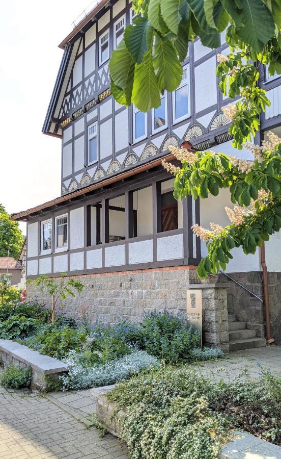 Goethes Liebste Betten - Stilvolle Ferienwohnungen Im Historischen Fachwerkhaus In Wernigerode Exterior foto